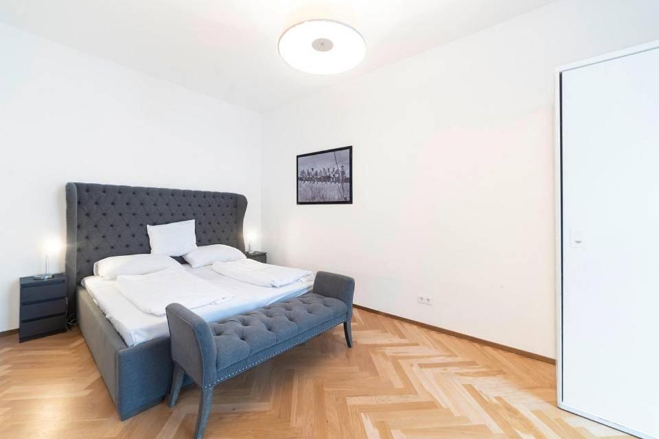 Central - 22 Wien
